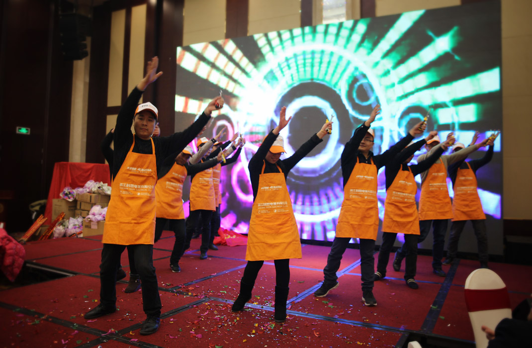 2015年科恩年會(huì)-“因?yàn)橛心悖孕腋?！? bigimg=