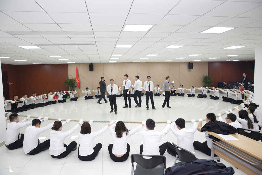 八年磨礪，劍指17——科恩電器2017年誓師大會隆重舉行