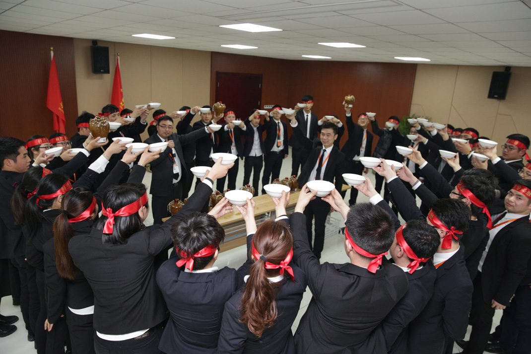 八年磨礪，劍指17——科恩電器2017年誓師大會隆重舉行