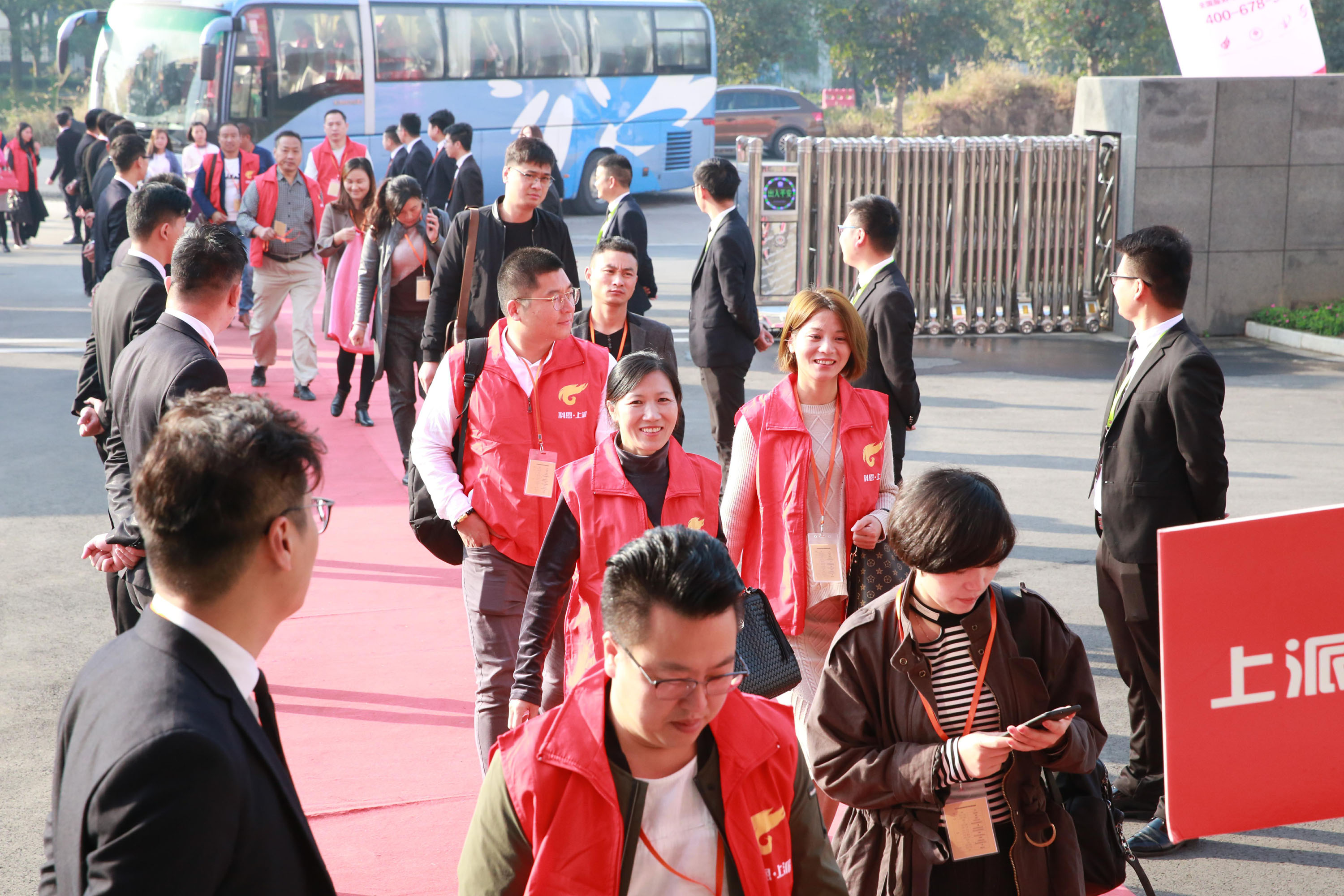 2018科恩火炬計(jì)劃暨科恩全國優(yōu)秀經(jīng)銷商第八期聯(lián)動(dòng)大會(huì)